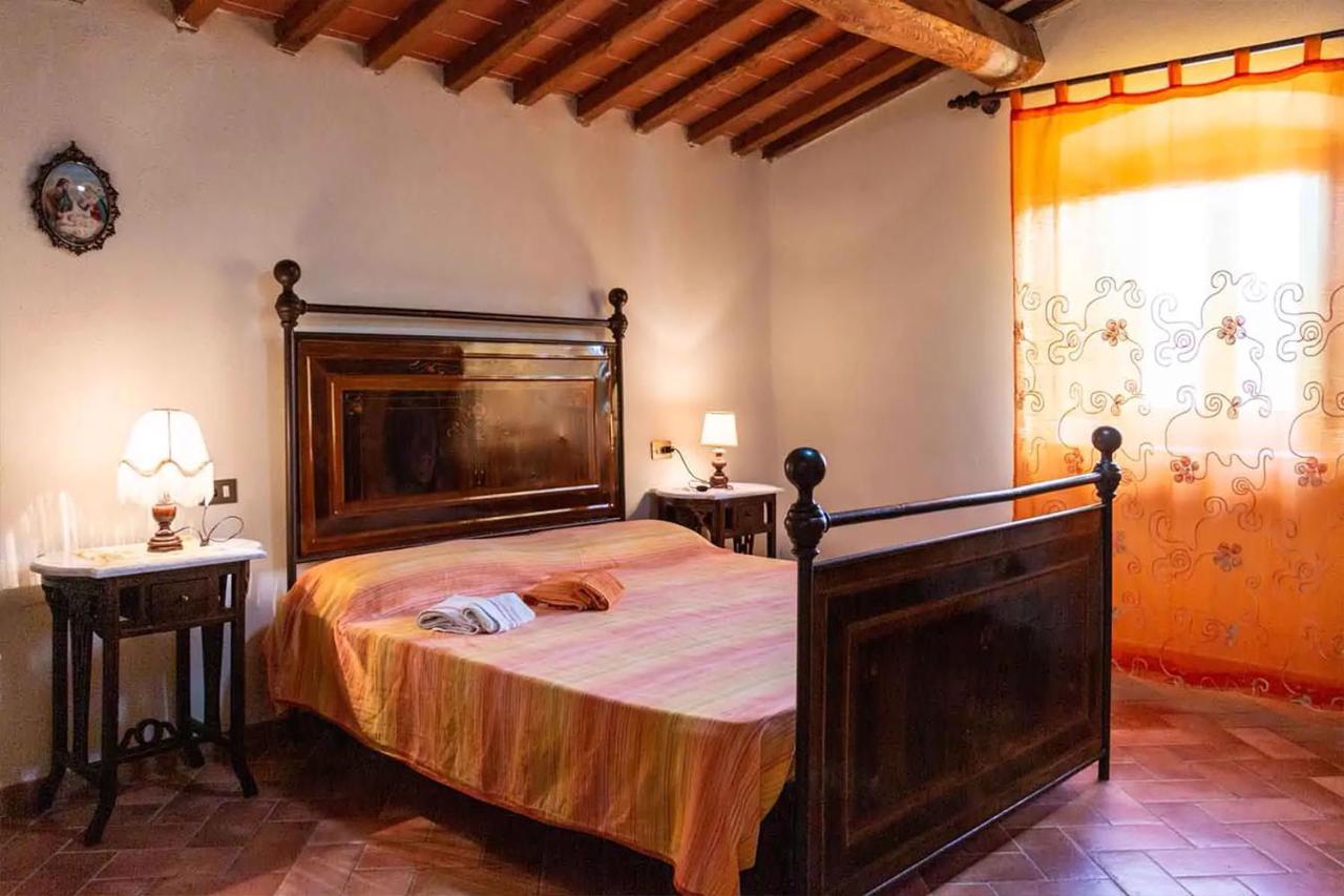 Agriturismo Con Piscina In Toscana, Tribbiano Ареццо Экстерьер фото